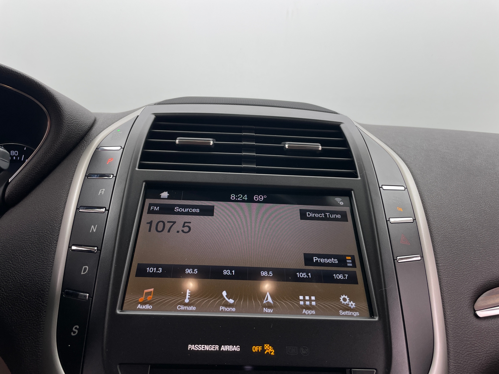Thumbnail: 2019 Lincoln MKC - 3