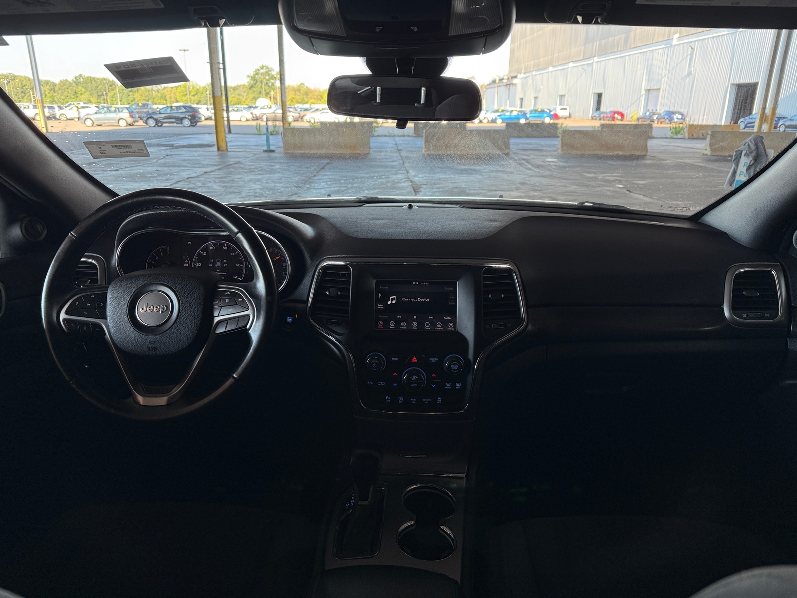 Thumbnail: 2018 Jeep Grand Cherokee - 3