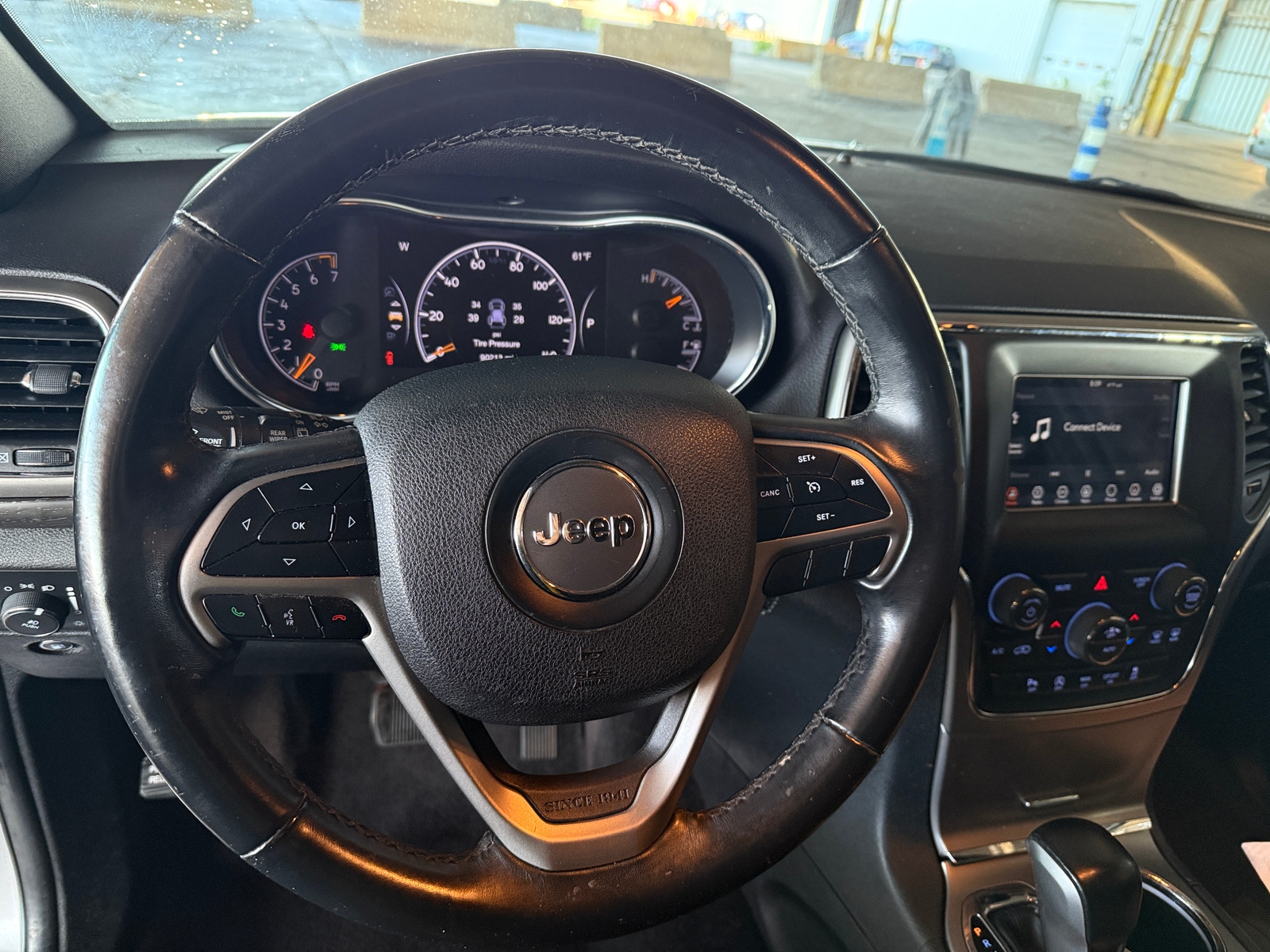 Thumbnail: 2018 Jeep Grand Cherokee - 5