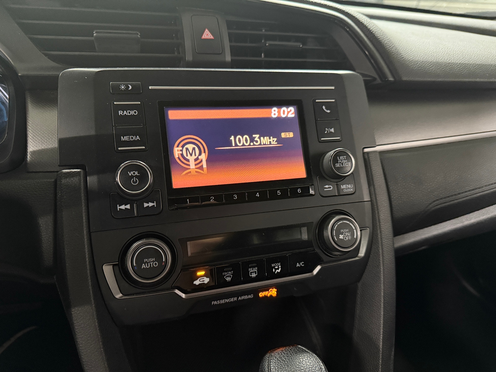 Thumbnail: 2019 Honda Civic - 4