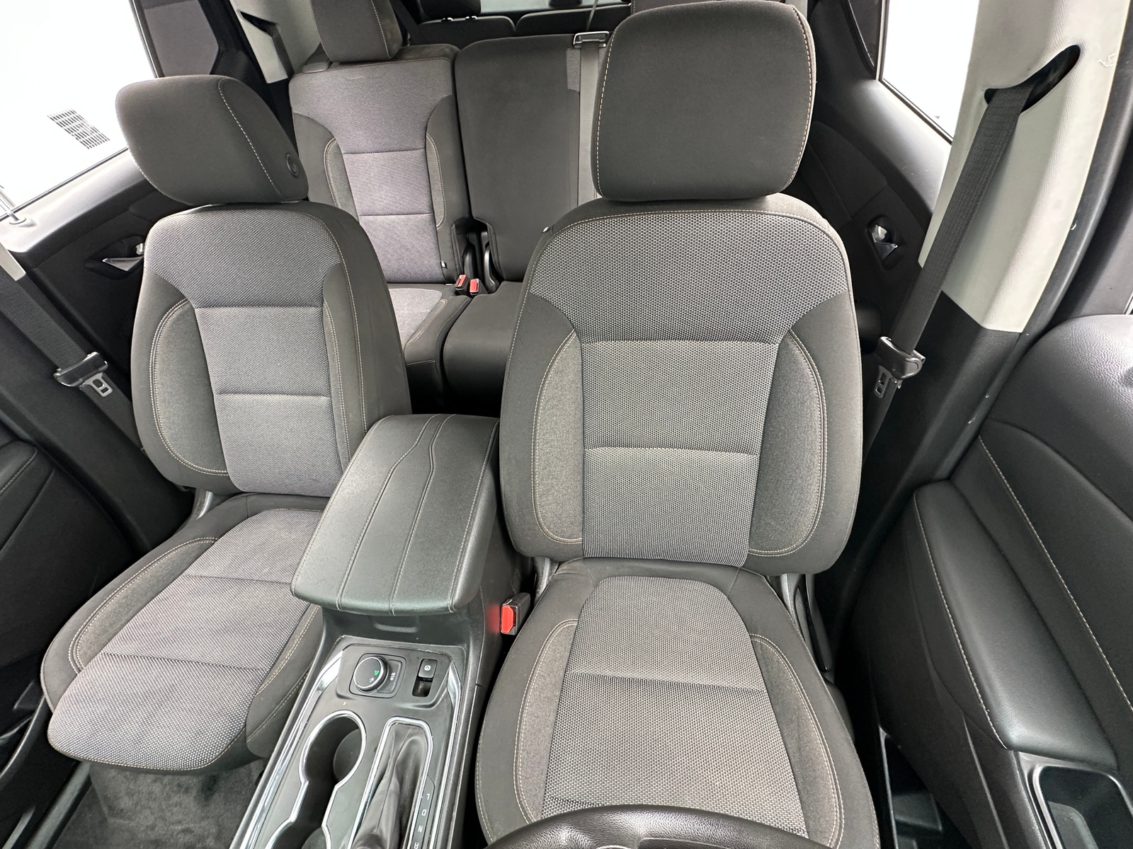 Thumbnail: 2021 Chevrolet Traverse - 2