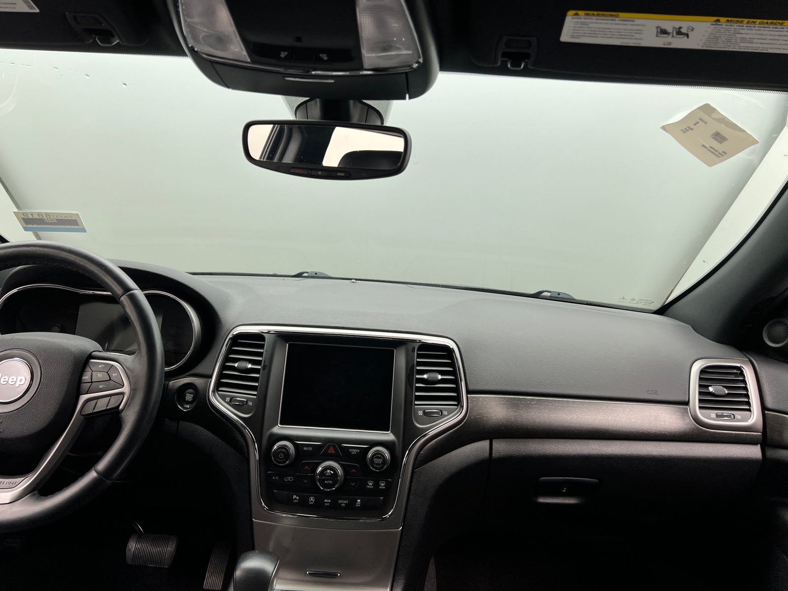 Thumbnail: 2018 Jeep Grand Cherokee - 3