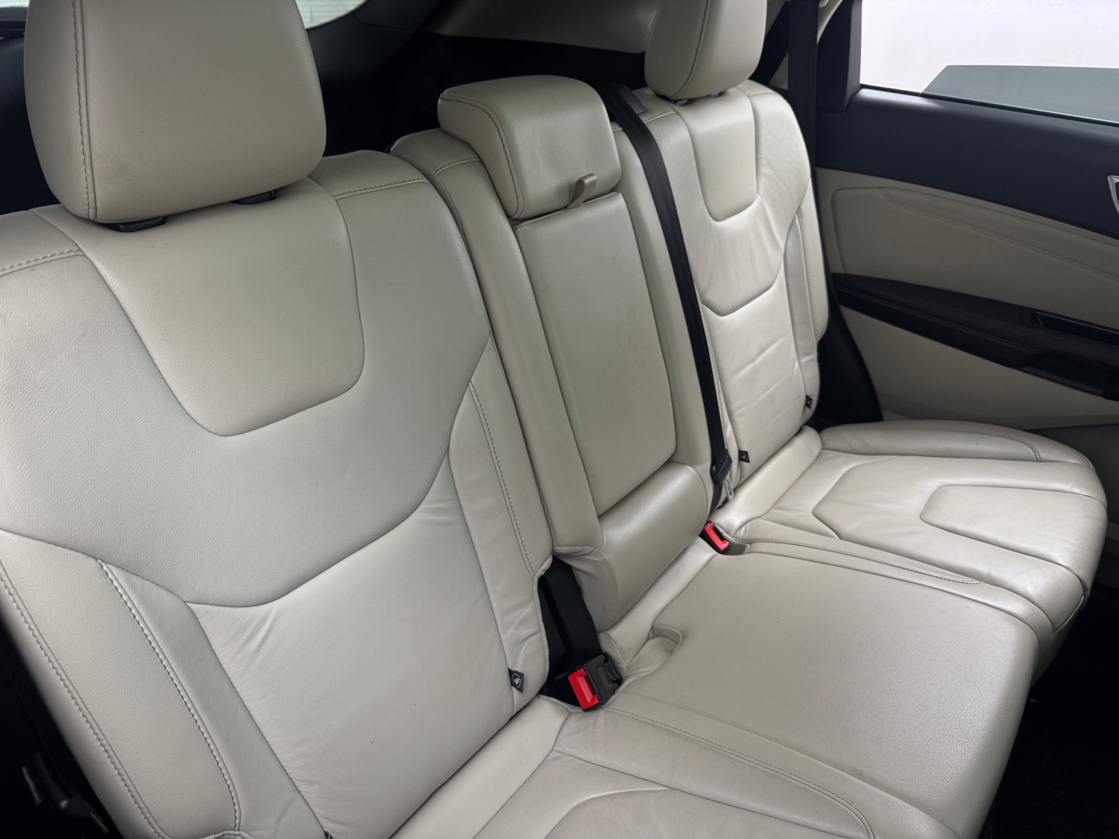 Thumbnail: 2016 Ford Edge - 5