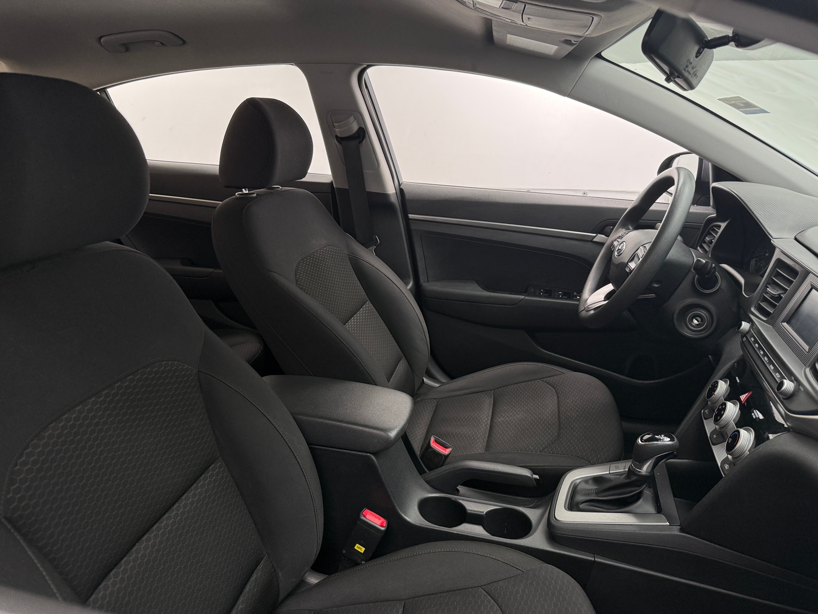 Thumbnail: 2019 Hyundai Elantra - 2