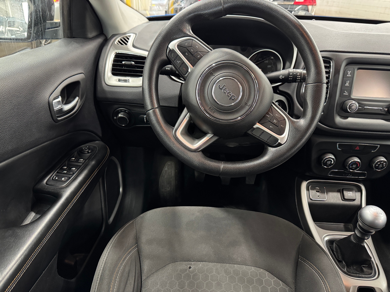 Thumbnail: 2018 Jeep Compass - 5