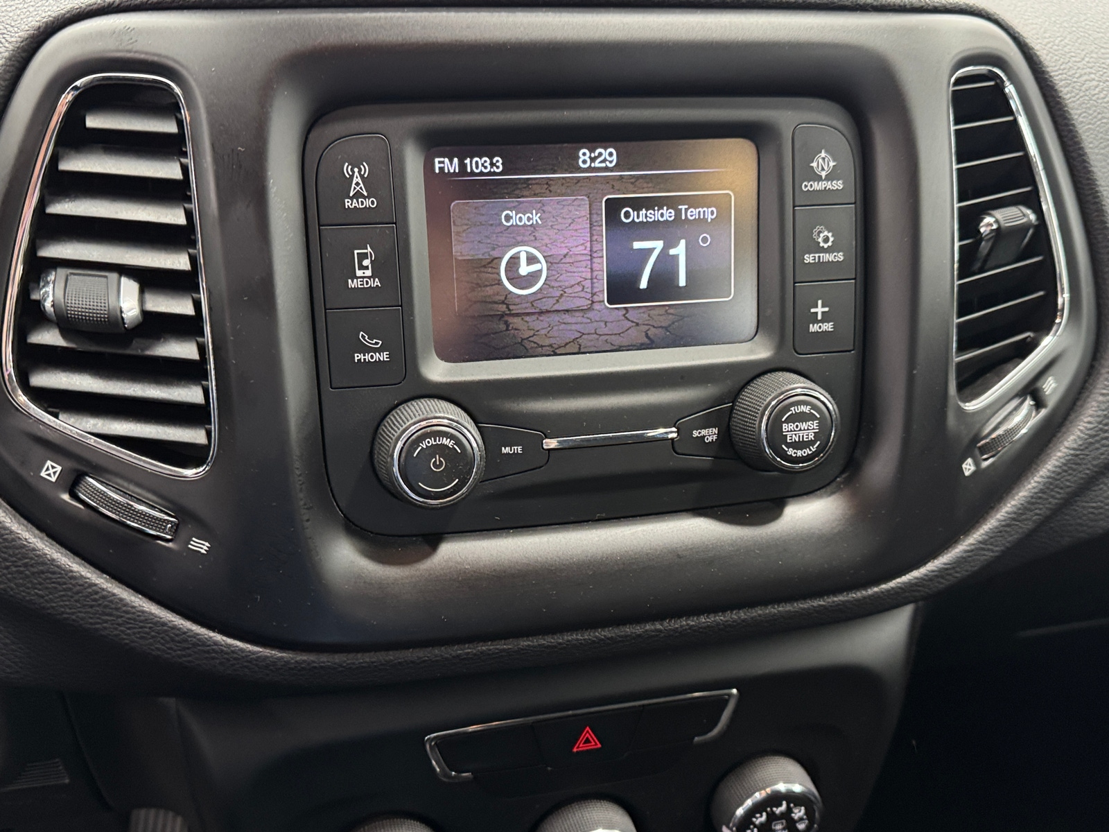 Thumbnail: 2018 Jeep Compass - 4