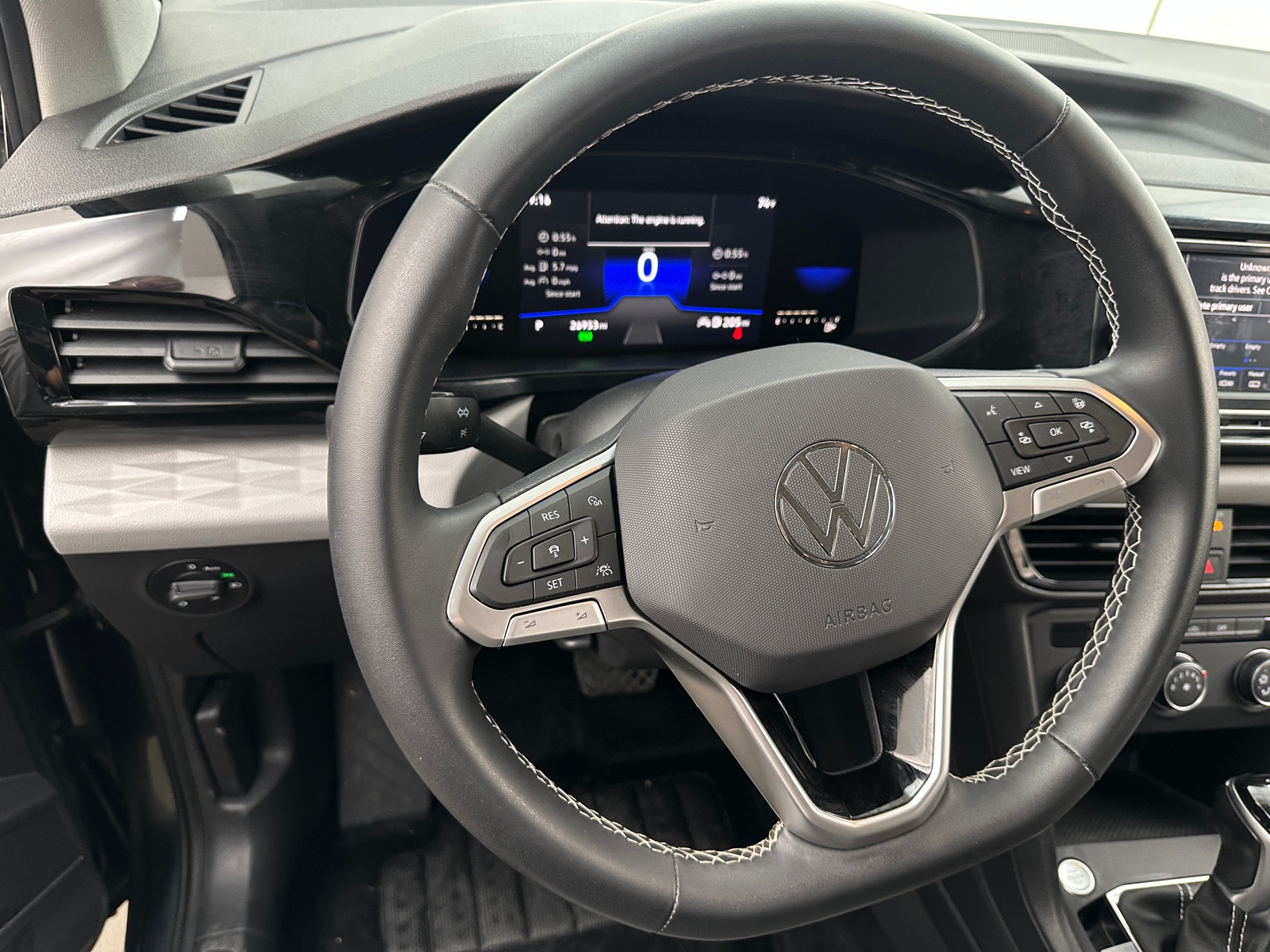 Thumbnail: 2022 Volkswagen Taos - 5