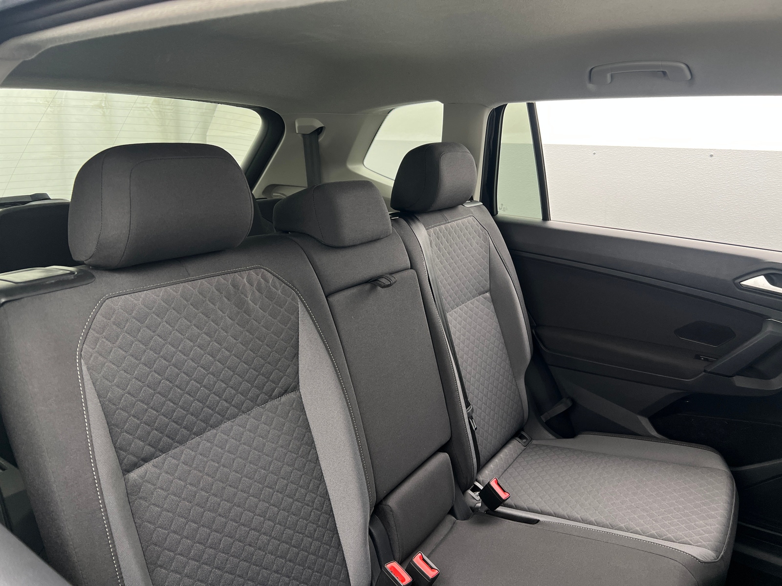 Thumbnail: 2019 Volkswagen Tiguan - 6