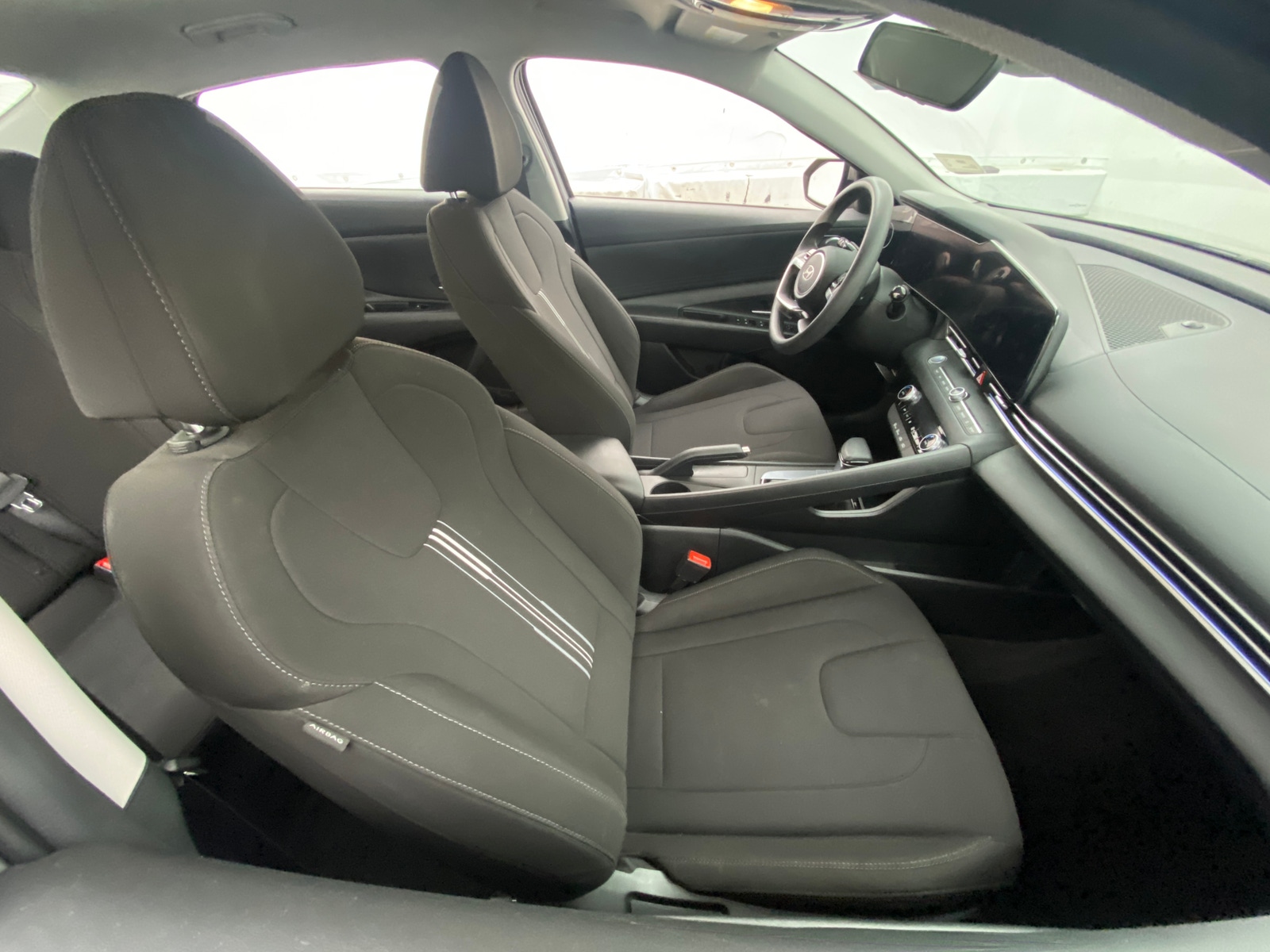 Thumbnail: 2024 Hyundai Elantra - 2
