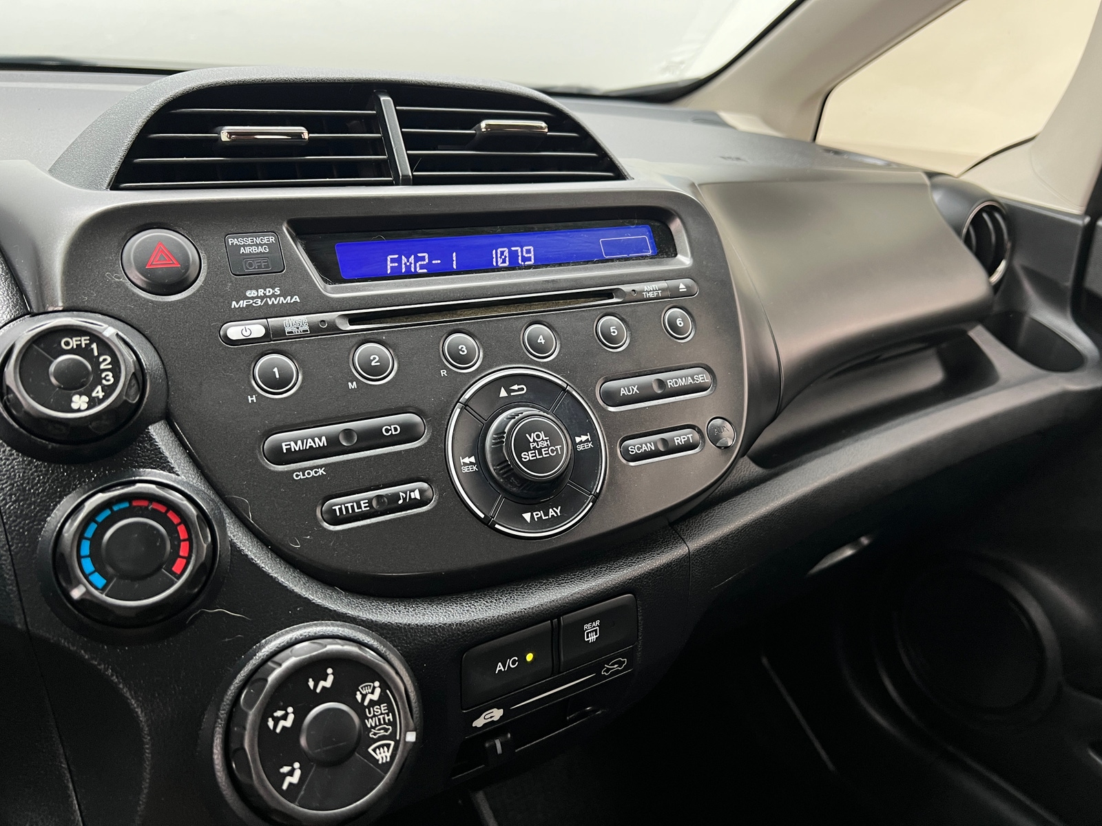 Thumbnail: 2013 Honda Fit - 4