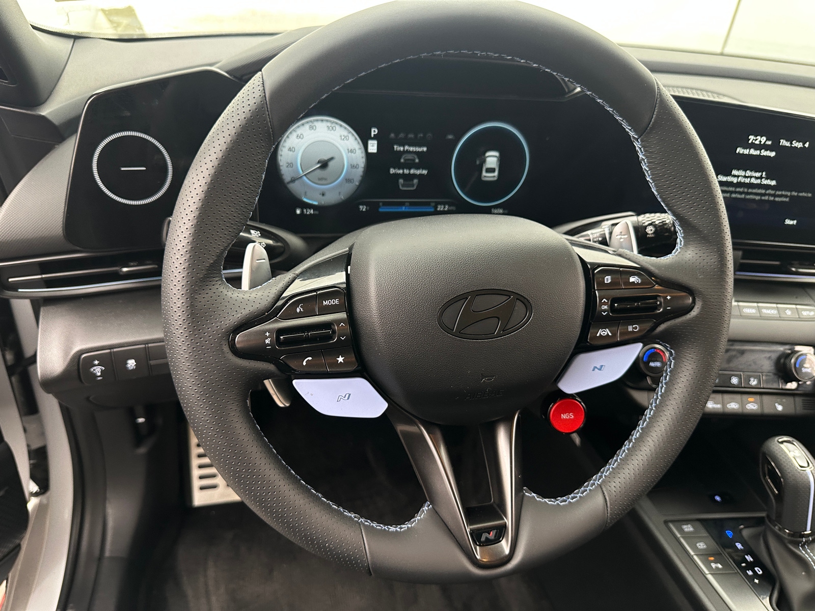 Thumbnail: 2025 Hyundai Elantra - 4