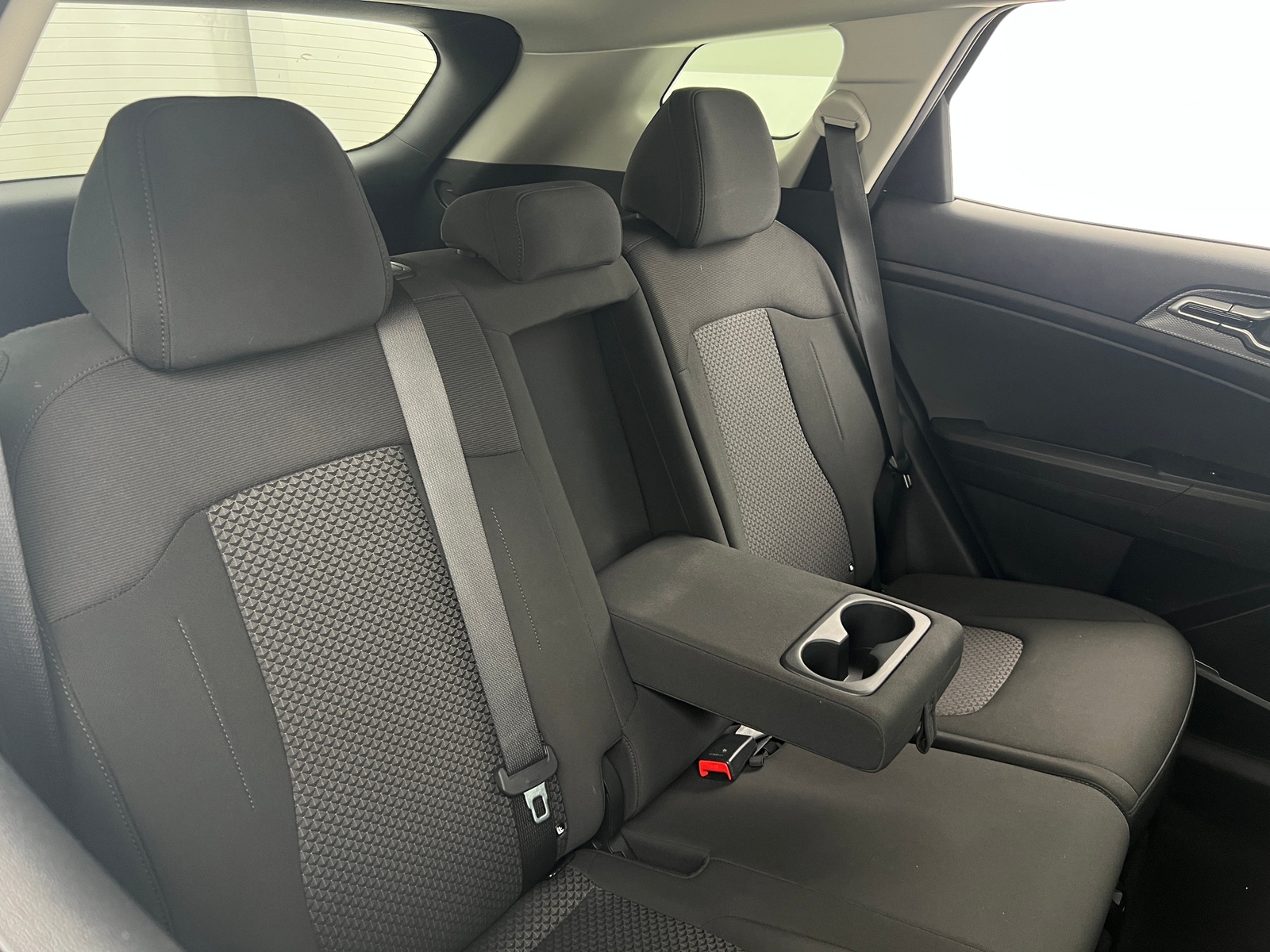 Thumbnail: 2024 Kia Sportage - 6