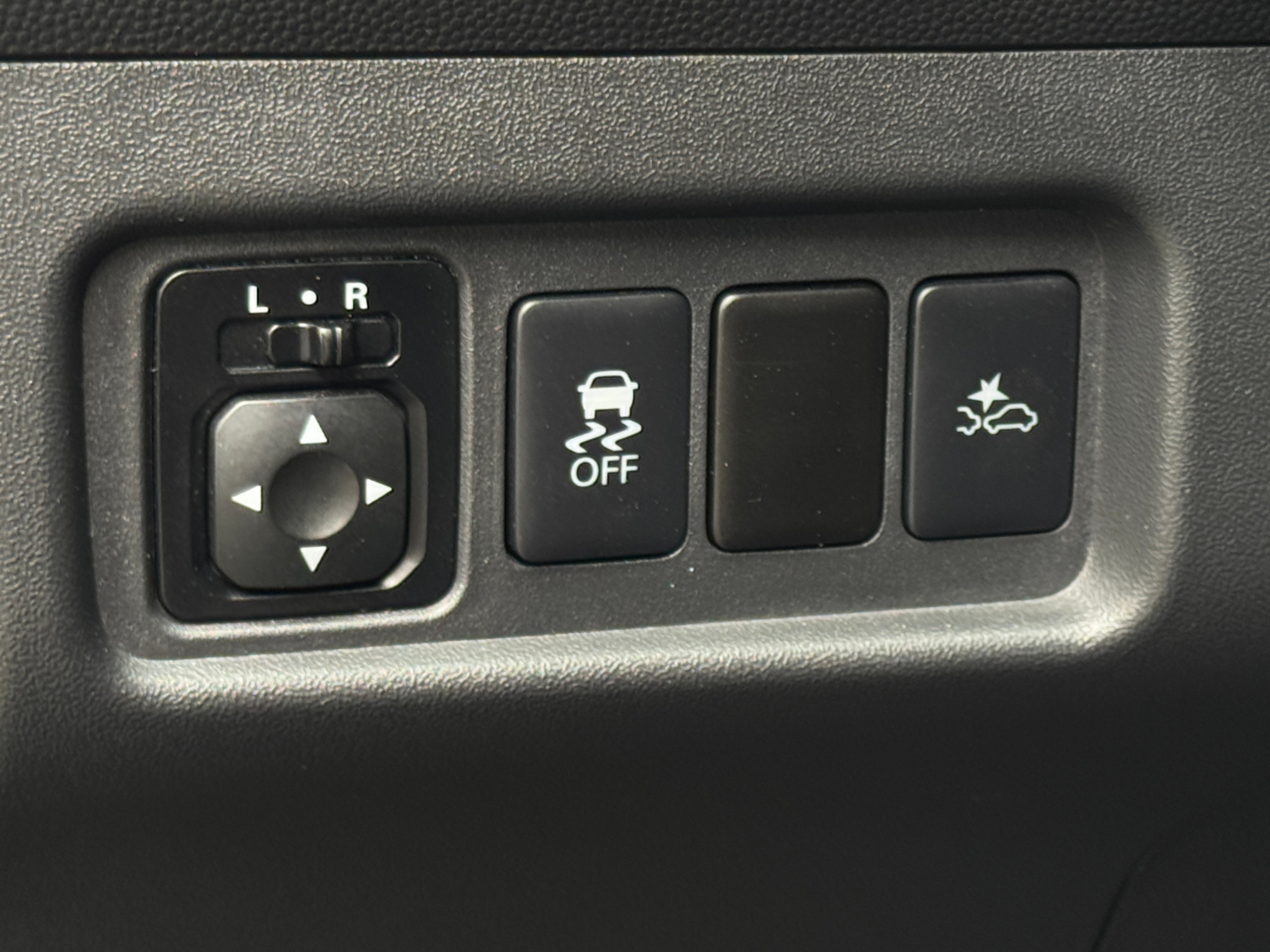 2024 Mitsubishi Mirage G4