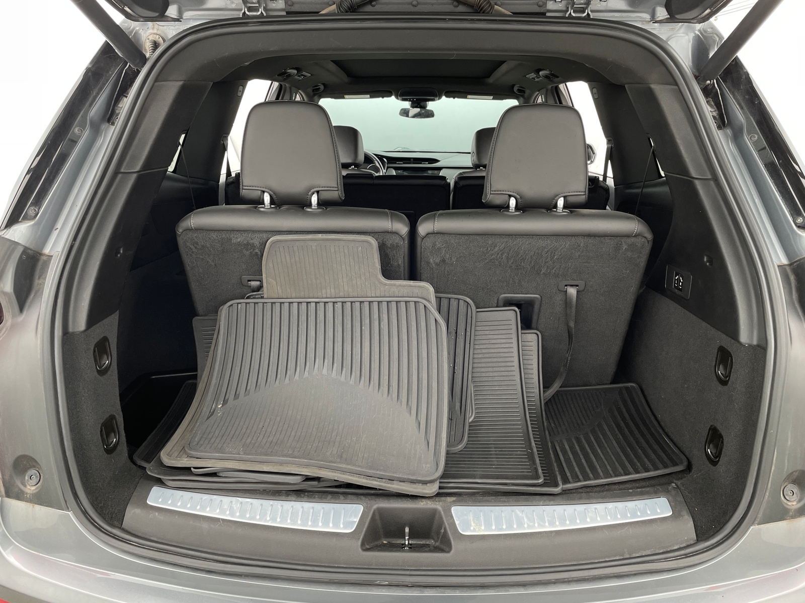 Thumbnail: 2021 Cadillac XT6 - 6
