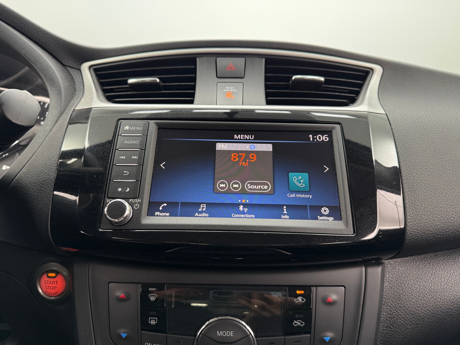 Thumbnail: 2019 Nissan Sentra - 4