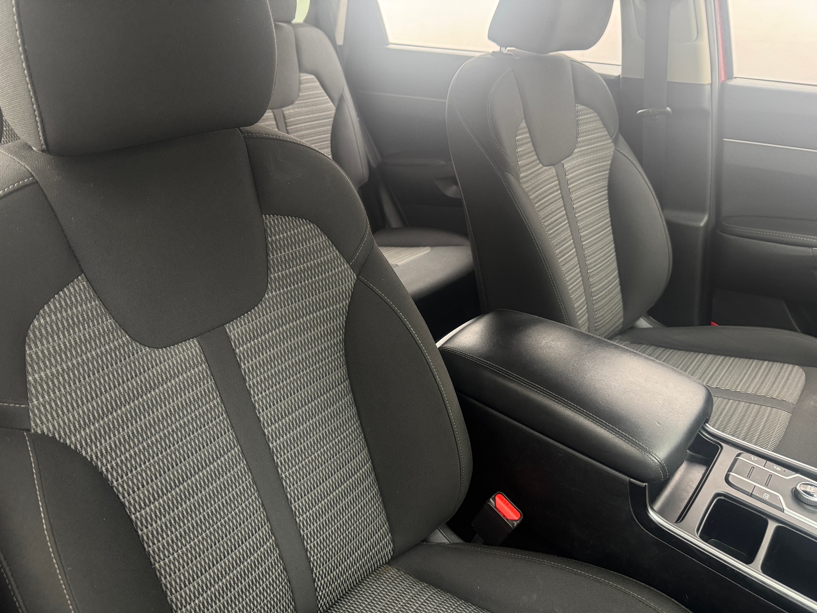 Thumbnail: 2021 Kia Sorento - 2