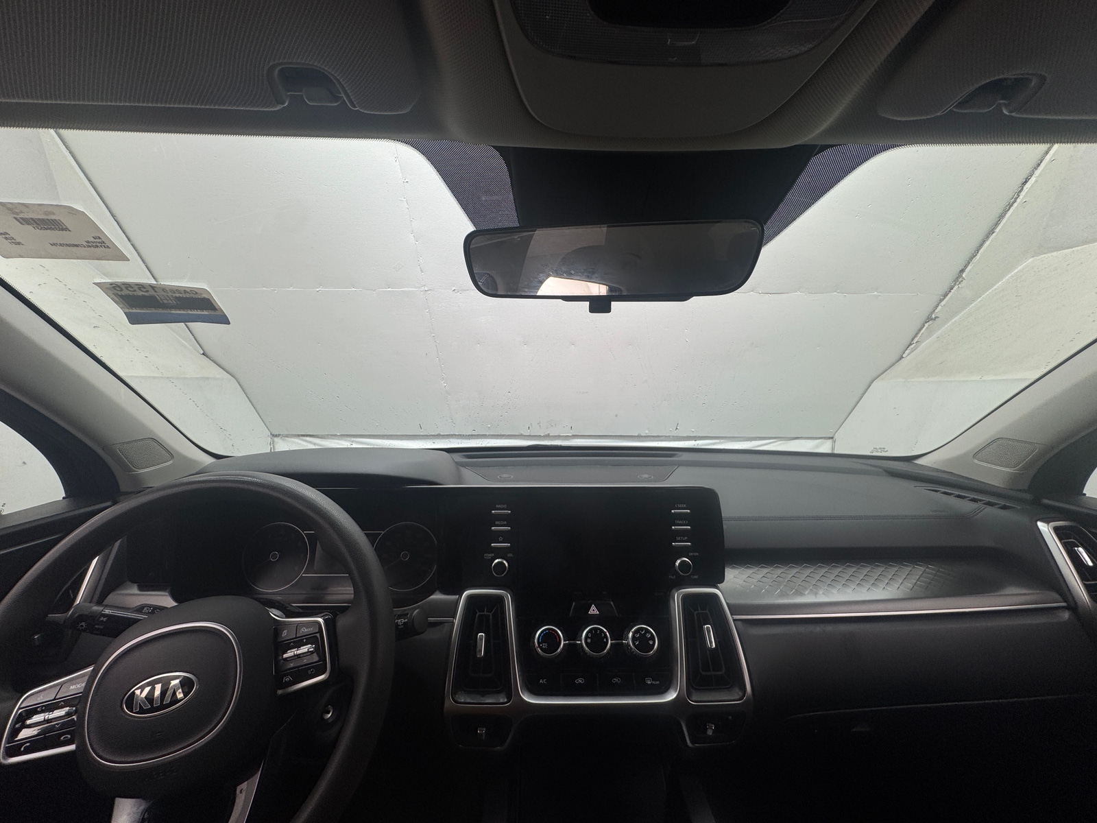 Thumbnail: 2021 Kia Sorento - 3
