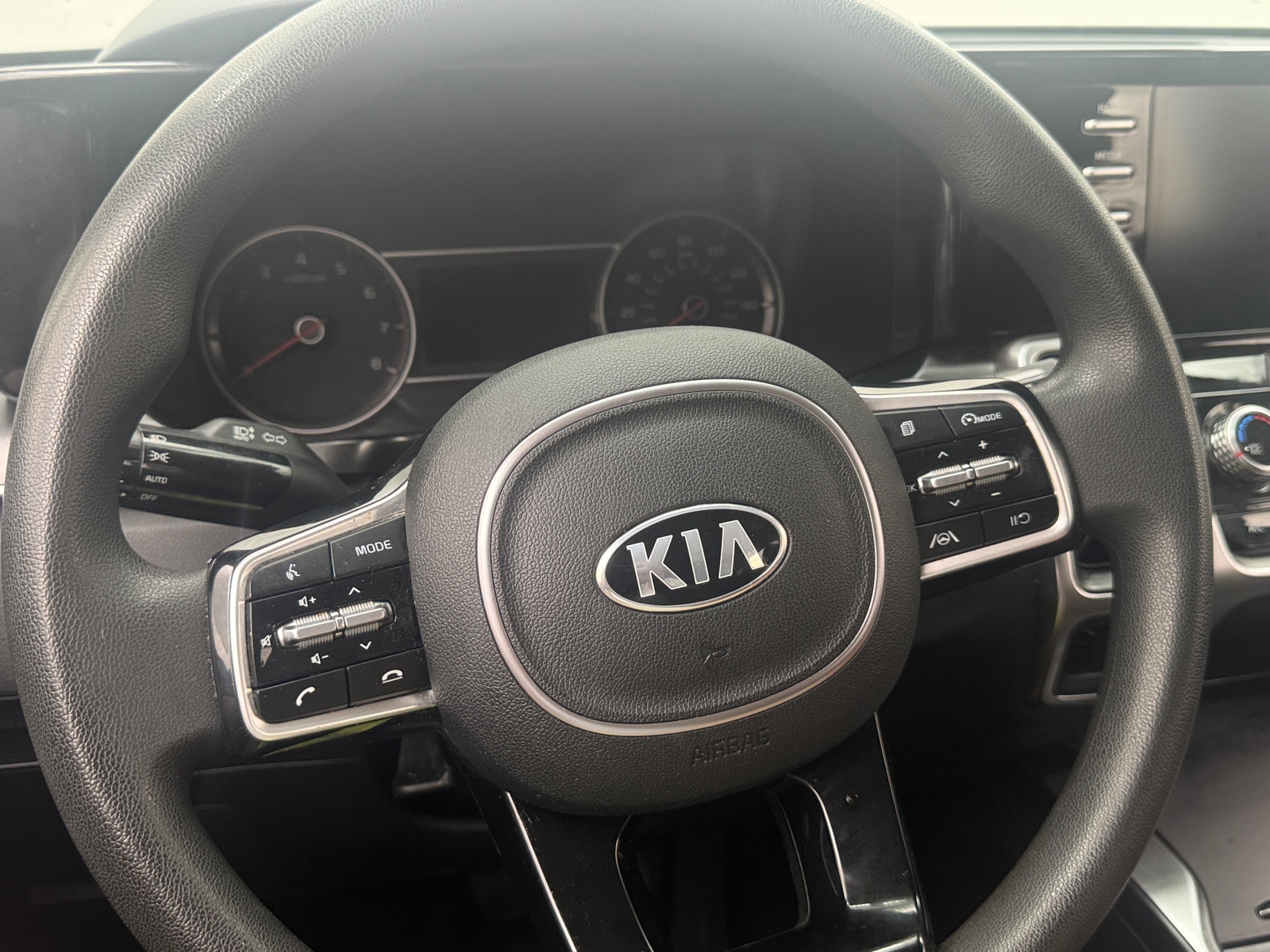 Thumbnail: 2021 Kia Sorento - 5
