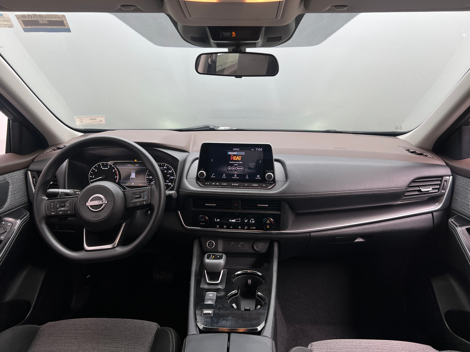 Thumbnail: 2023 Nissan Rogue - 3