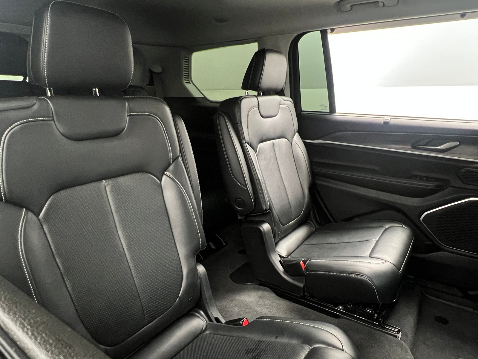 Thumbnail: 2021 Jeep Grand Cherokee L - 5