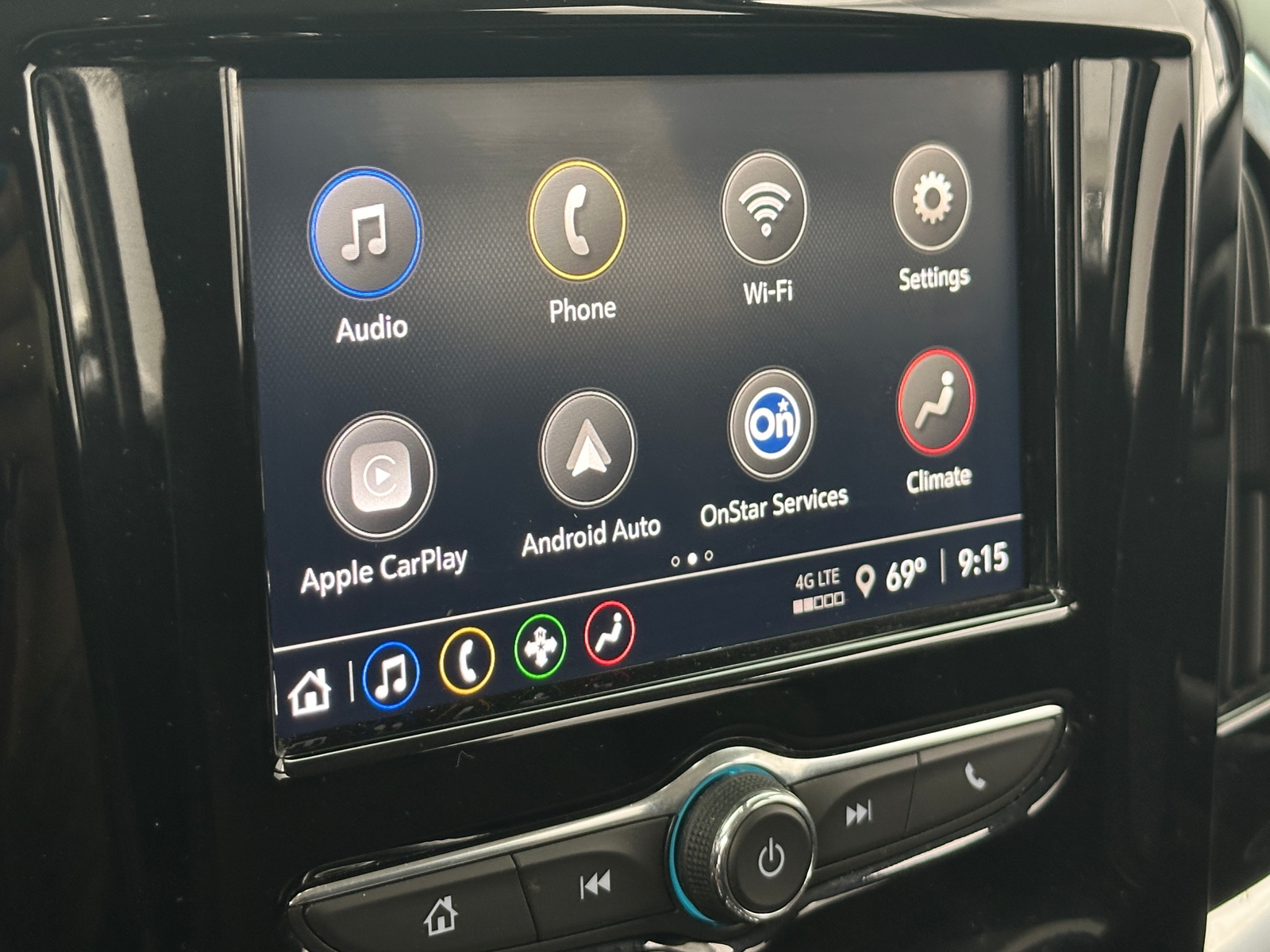 Thumbnail: 2021 Chevrolet Traverse - 4