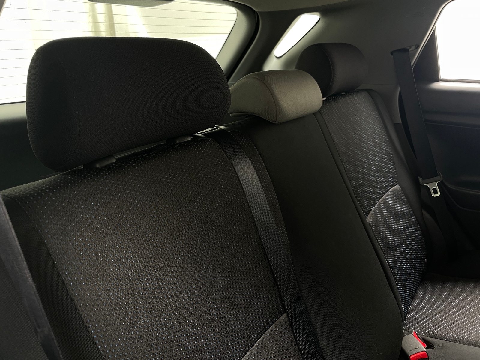 Thumbnail: 2010 Toyota Matrix - 6