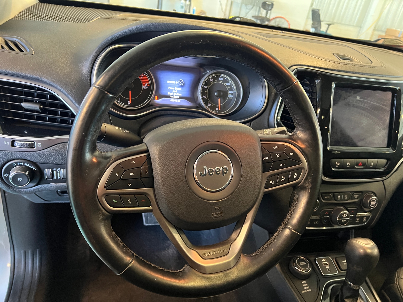 Thumbnail: 2021 Jeep Cherokee - 4
