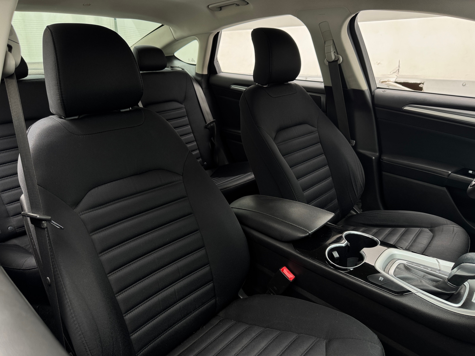 Thumbnail: 2016 Ford Fusion - 2