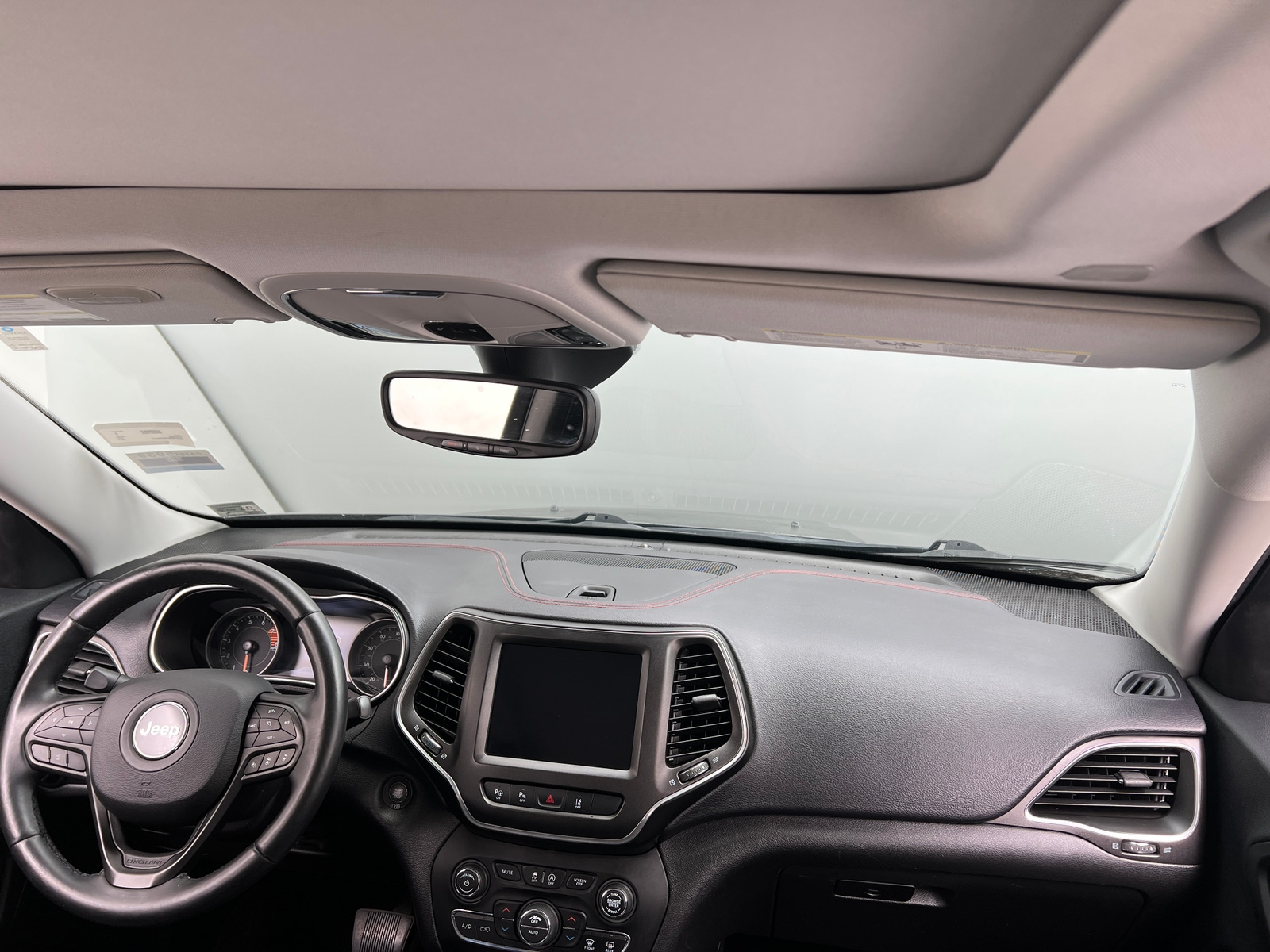 Thumbnail: 2019 Jeep Cherokee - 2