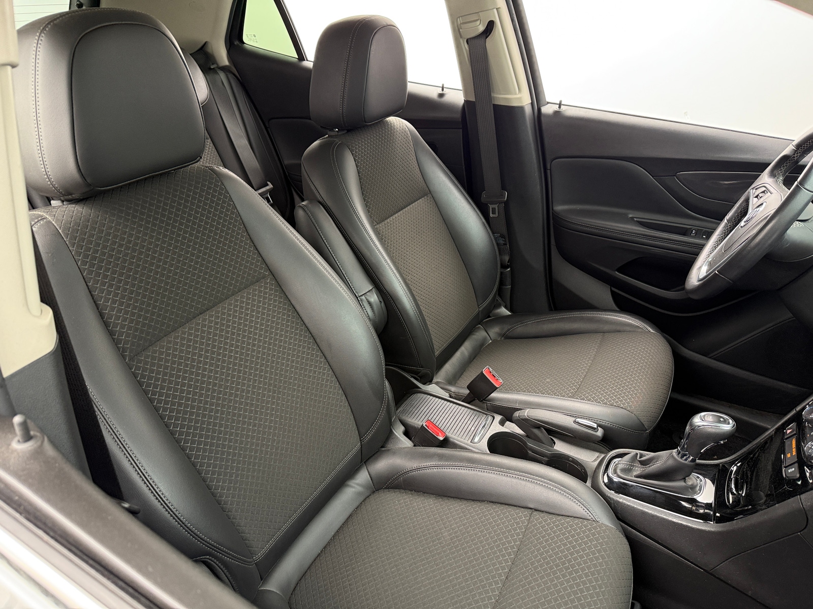 Thumbnail: 2021 Buick Encore - 2