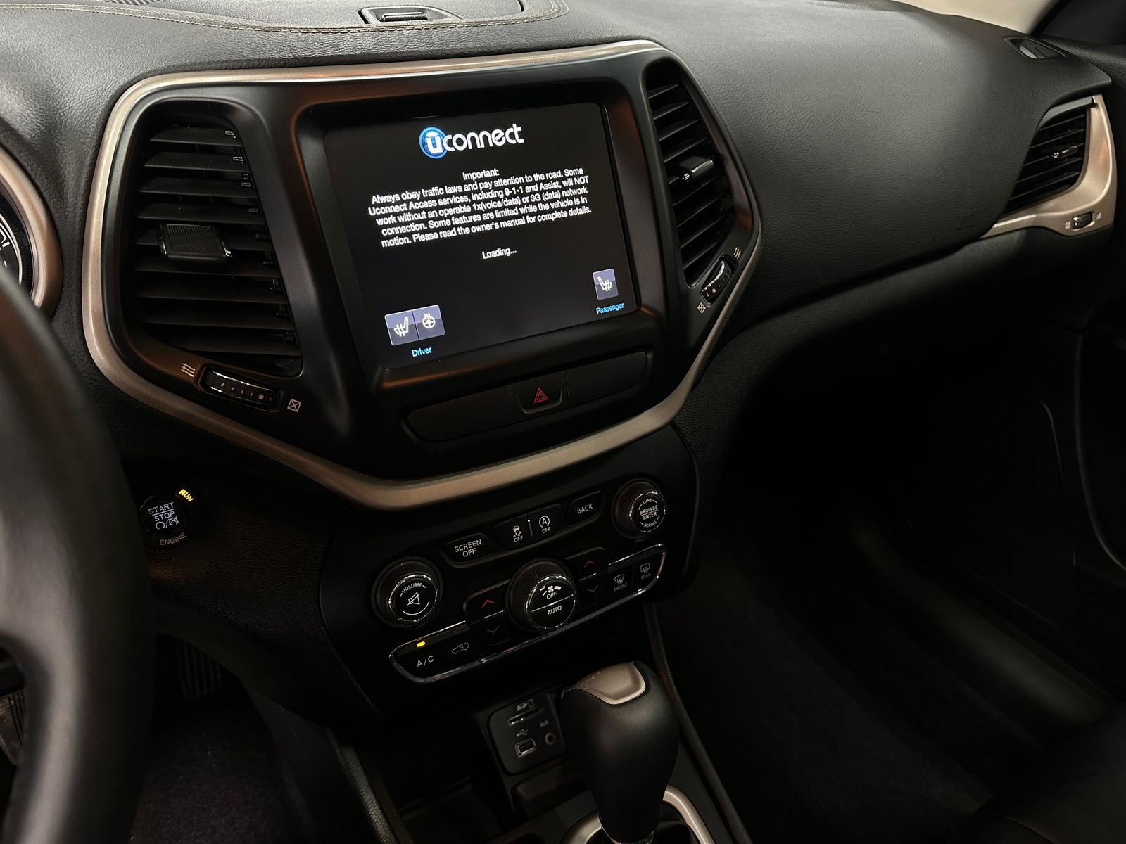 Thumbnail: 2016 Jeep Cherokee - 3