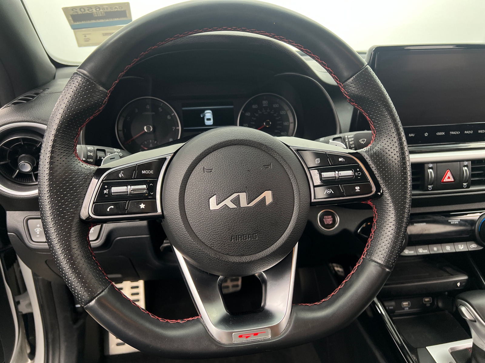 Thumbnail: 2022 Kia Forte - 5