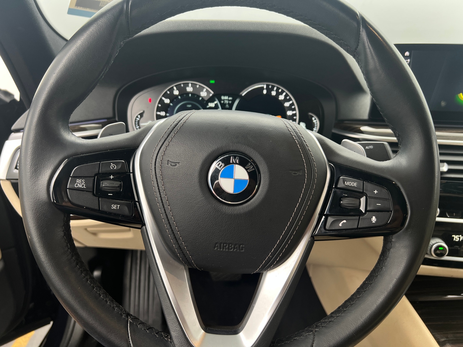 Thumbnail: 2019 BMW 5 Series - 4