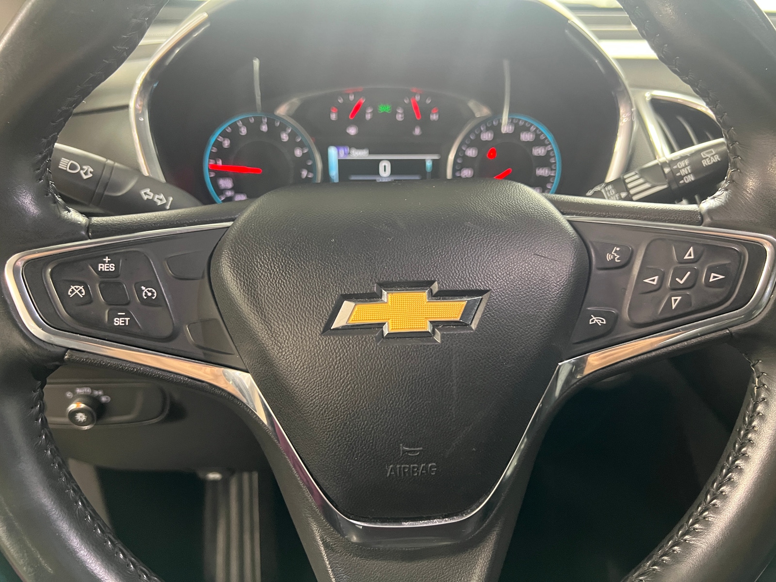 Thumbnail: 2018 Chevrolet Equinox - 5