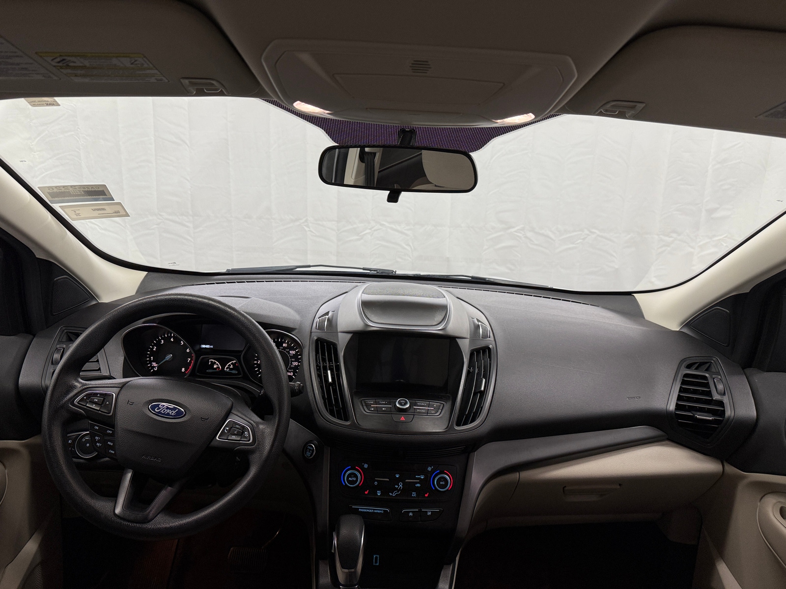 Thumbnail: 2019 Ford Escape - 3