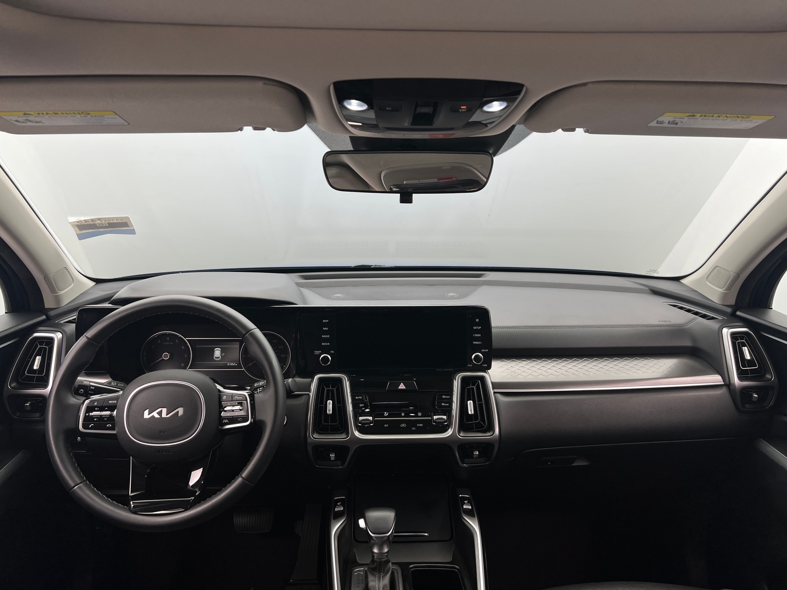 Thumbnail: 2023 Kia Sorento - 2