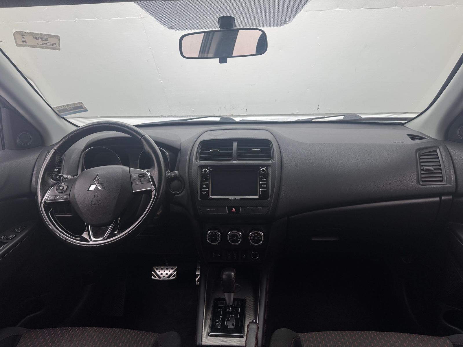 Thumbnail: 2018 Mitsubishi Outlander Sport - 3