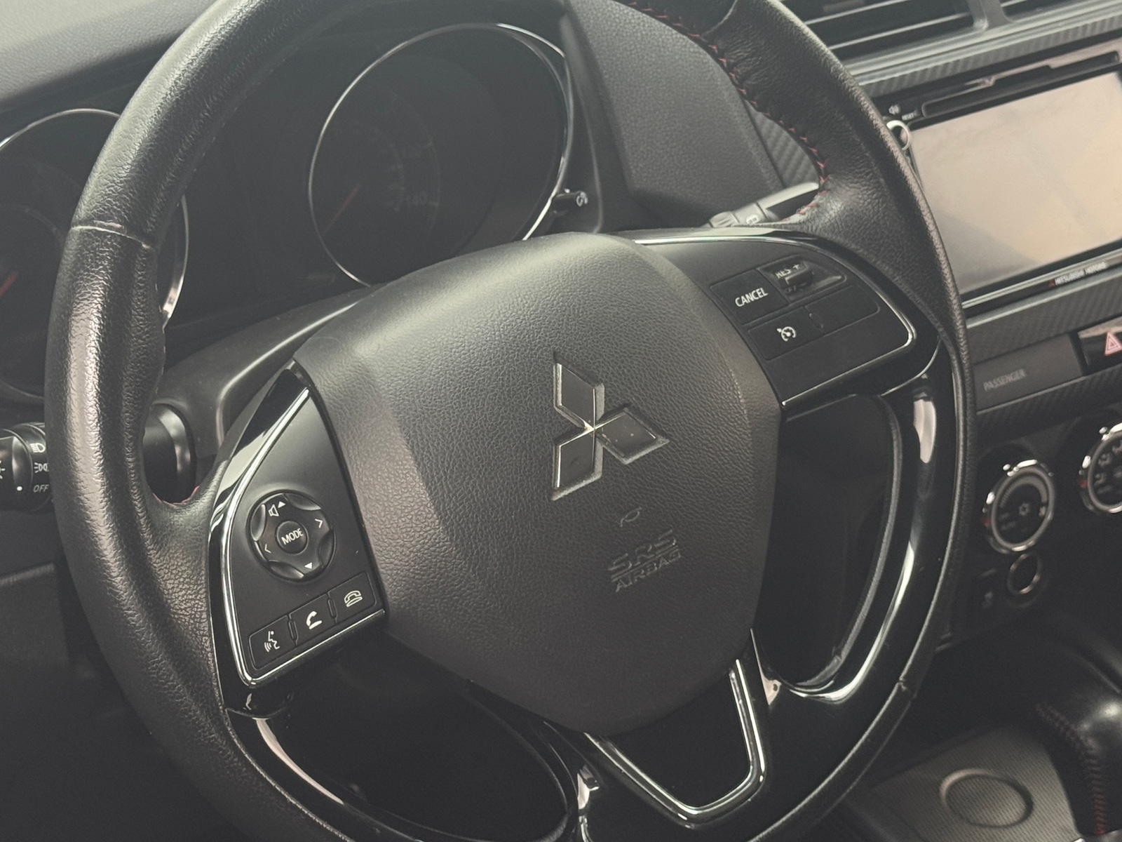Thumbnail: 2018 Mitsubishi Outlander Sport - 5