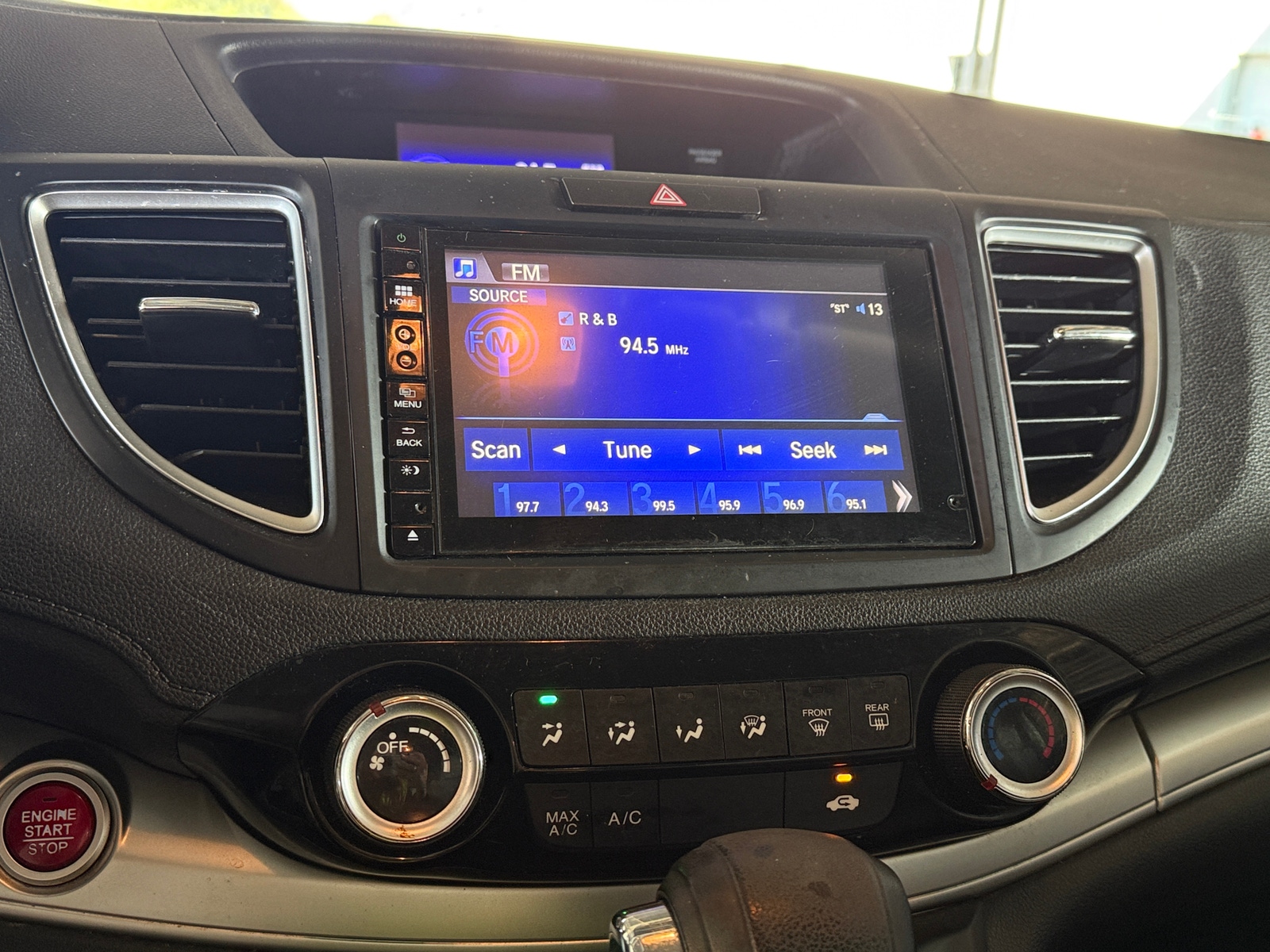 Thumbnail: 2016 Honda CR-V - 4