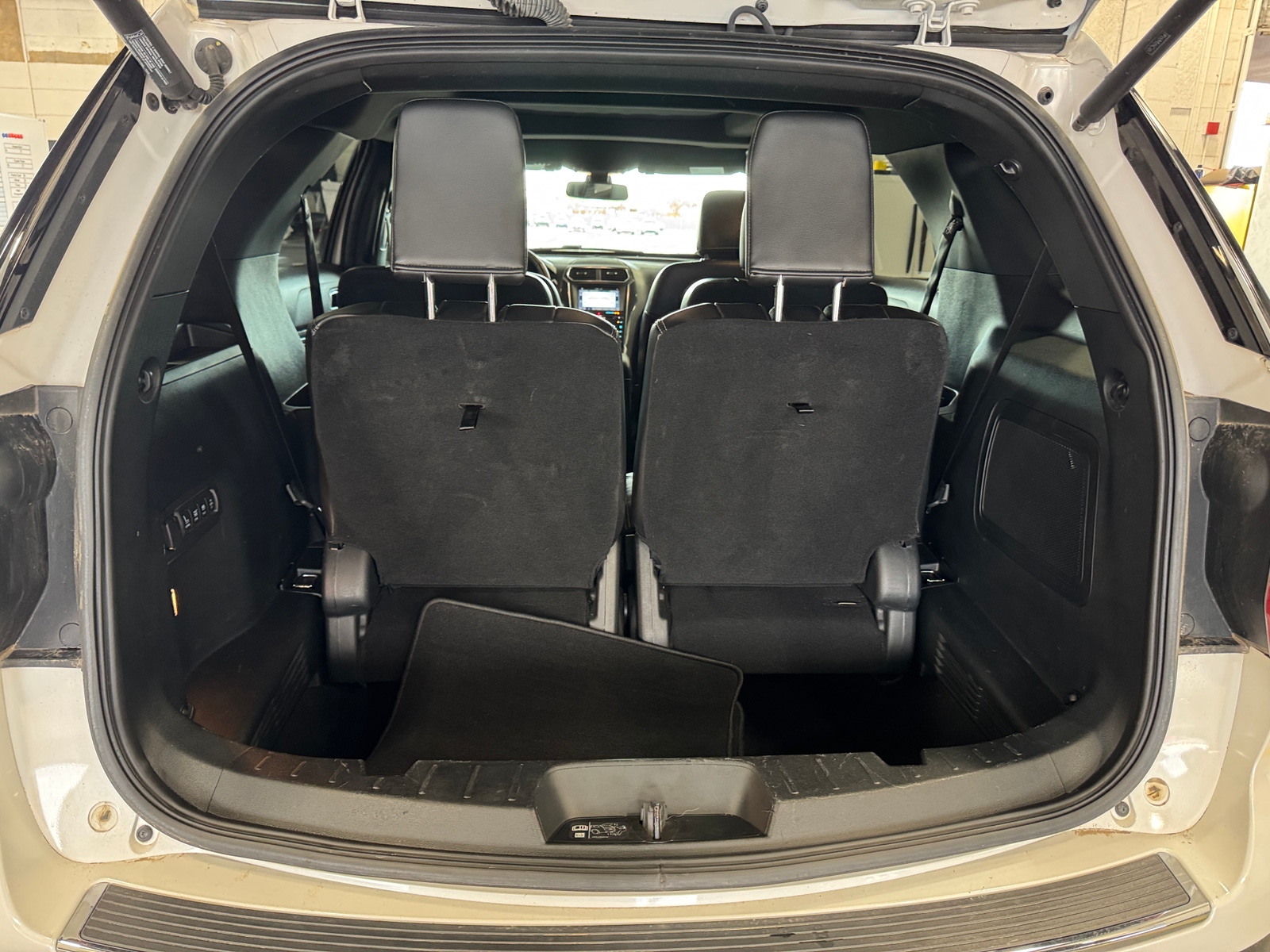 Thumbnail: 2018 Ford Explorer - 6