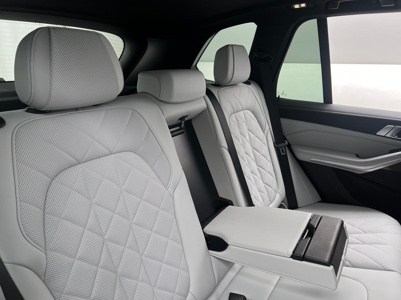 Thumbnail: 2023 BMW X5 - 5