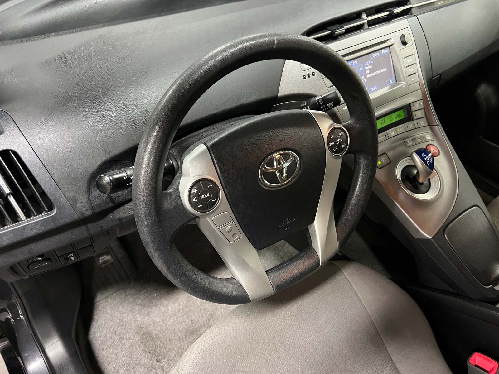 Thumbnail: 2013 Toyota Prius - 5