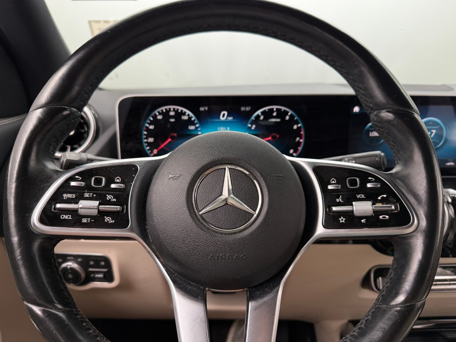 Thumbnail: 2021 Mercedes-Benz GLA - 4