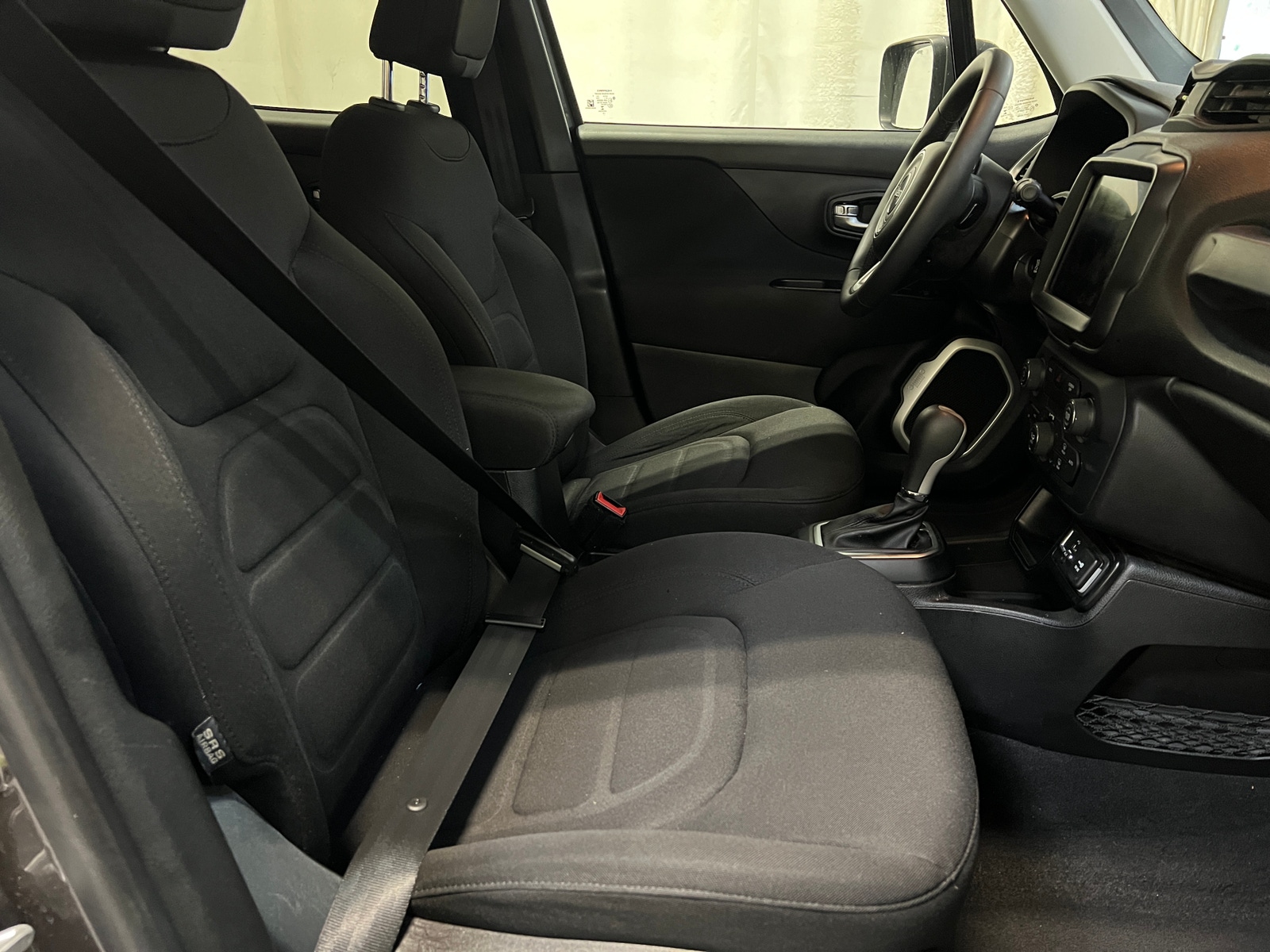 Thumbnail: 2018 Jeep Renegade - 2