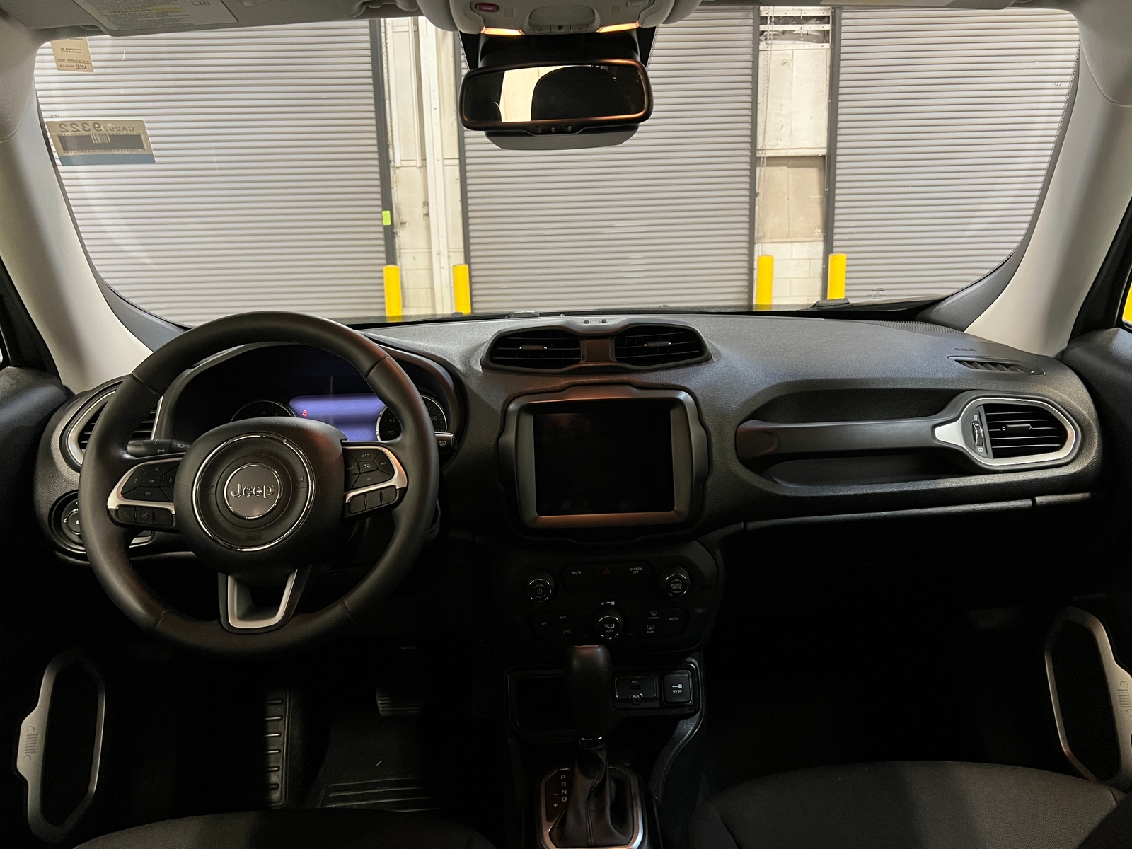 Thumbnail: 2018 Jeep Renegade - 3