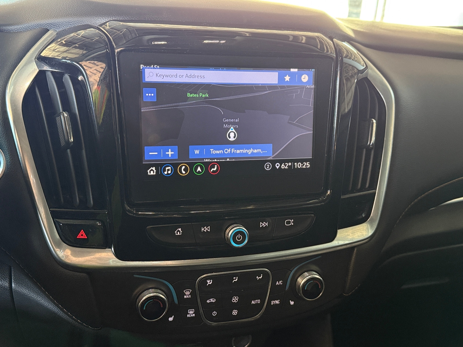 Thumbnail: 2020 Chevrolet Traverse - 3