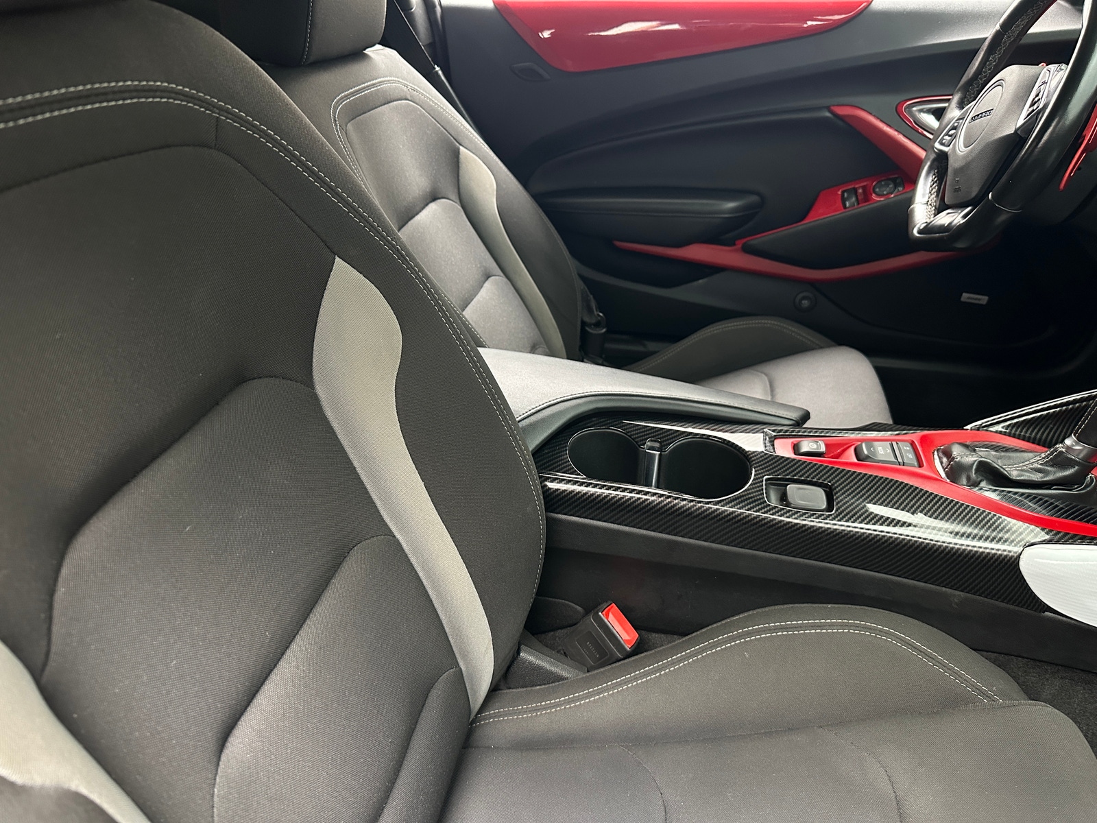 Thumbnail: 2019 Chevrolet Camaro - 2