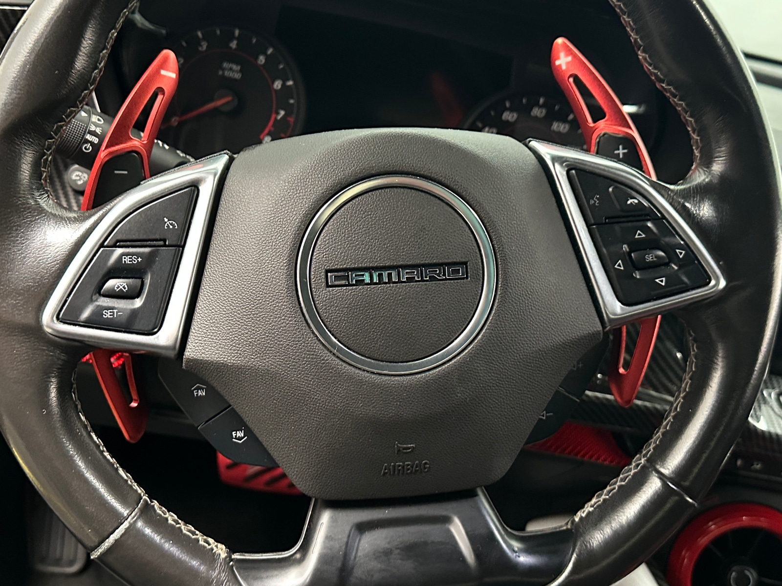 Thumbnail: 2019 Chevrolet Camaro - 4