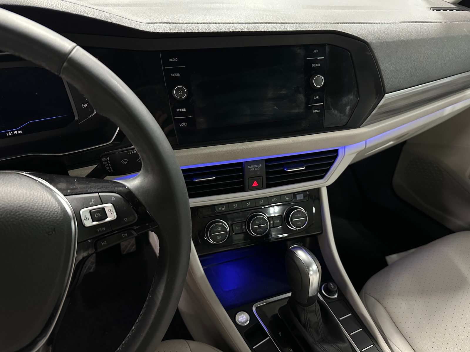 Thumbnail: 2020 Volkswagen Jetta - 3