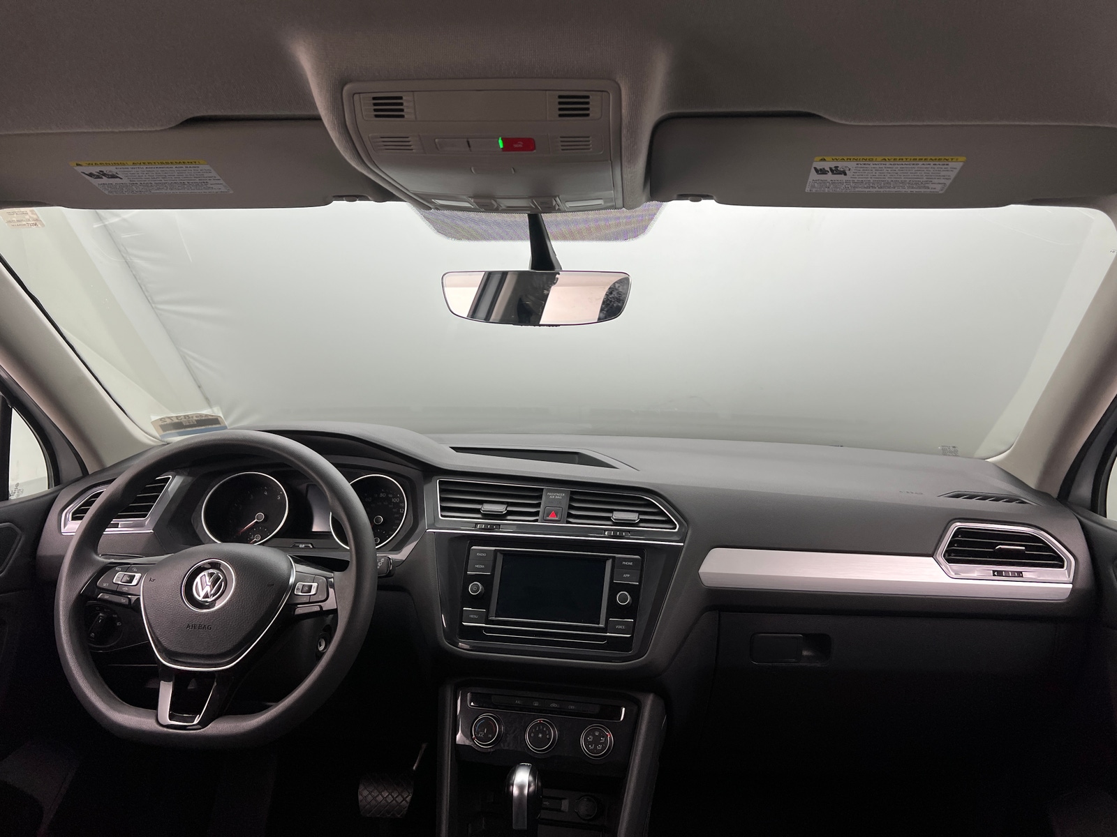 Thumbnail: 2021 Volkswagen Tiguan - 3